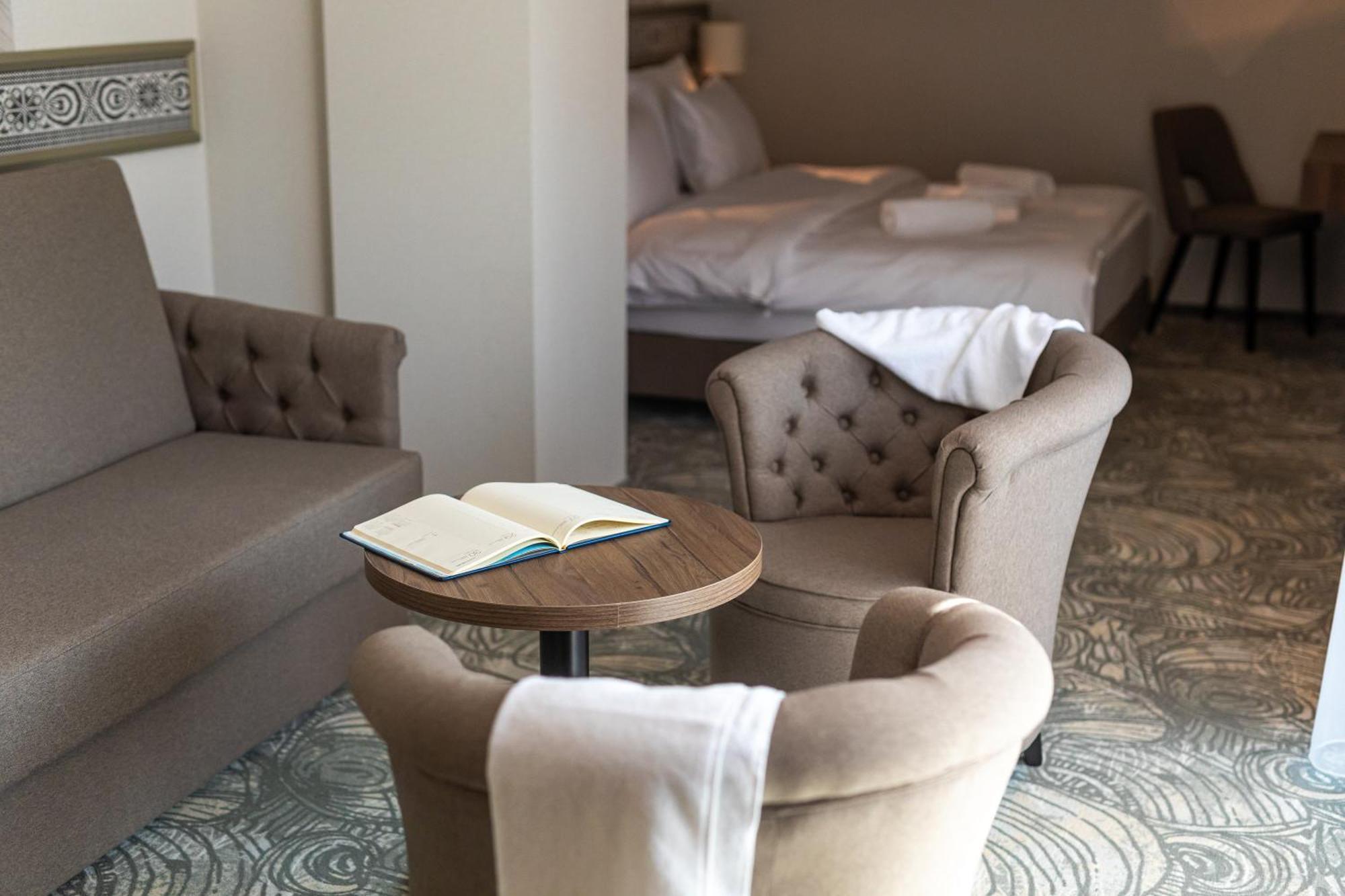 Hotel Crystal Wellness & Spa Superior Sovata Eksteriør bilde