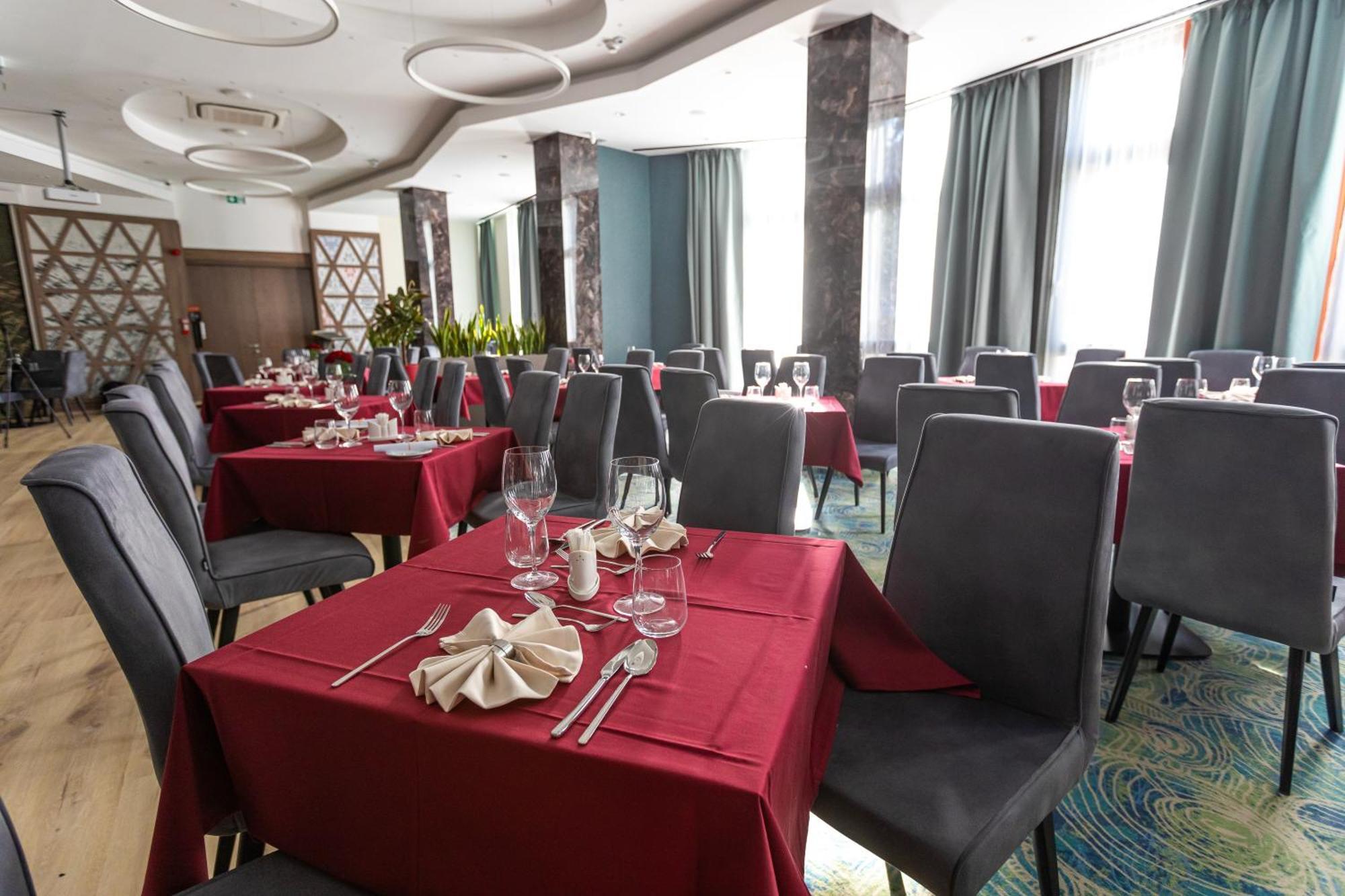 Hotel Crystal Wellness & Spa Superior Sovata Eksteriør bilde