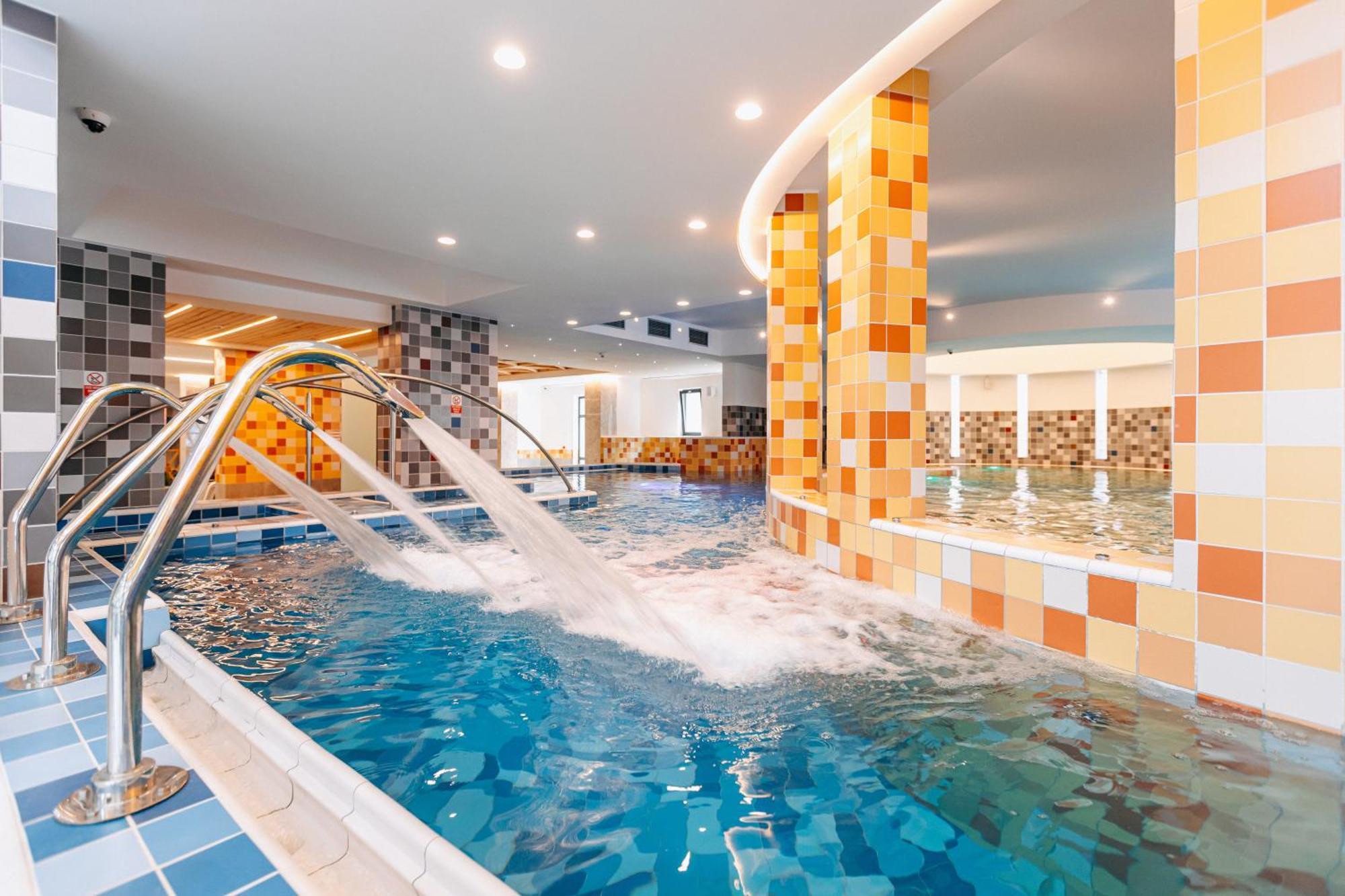 Hotel Crystal Wellness & Spa Superior Sovata Eksteriør bilde