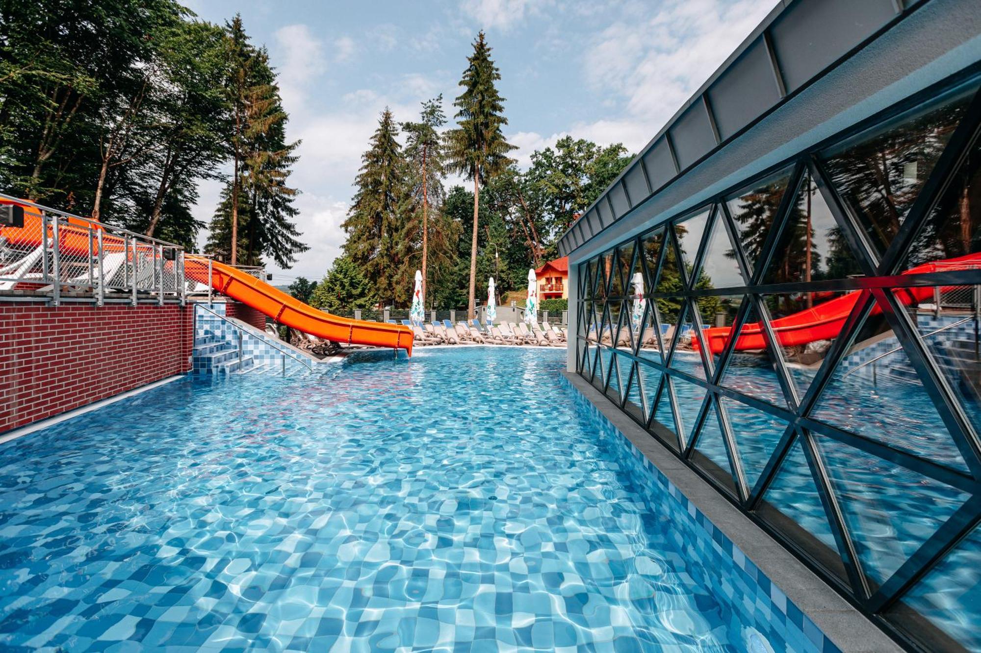 Hotel Crystal Wellness & Spa Superior Sovata Eksteriør bilde